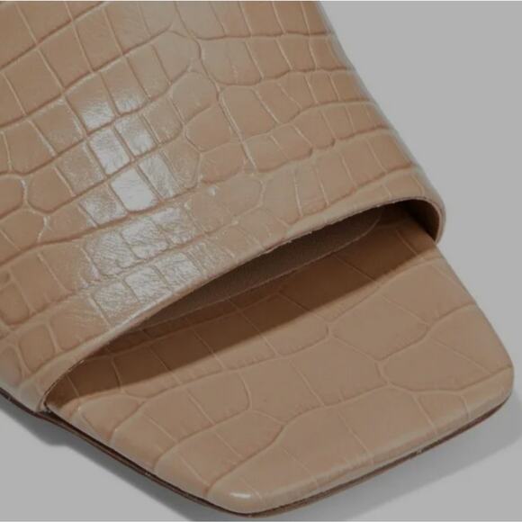 Vince "Nelda" Cutout Croc-Effect Leather Mules in Beige Size 10M - Picture 4 of 8